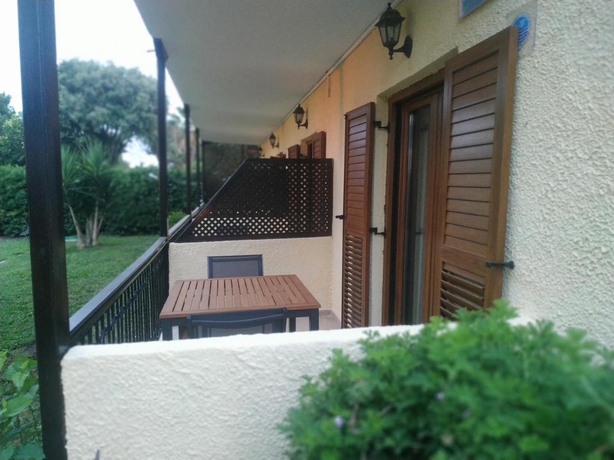 Studios Galanis Afytos Exterior photo